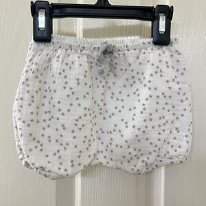 Zara Mini Collection Gray Star White Muslin Bloomer Shorts Girls Size 6-9 Months